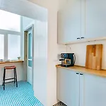 Avenida | Apartman